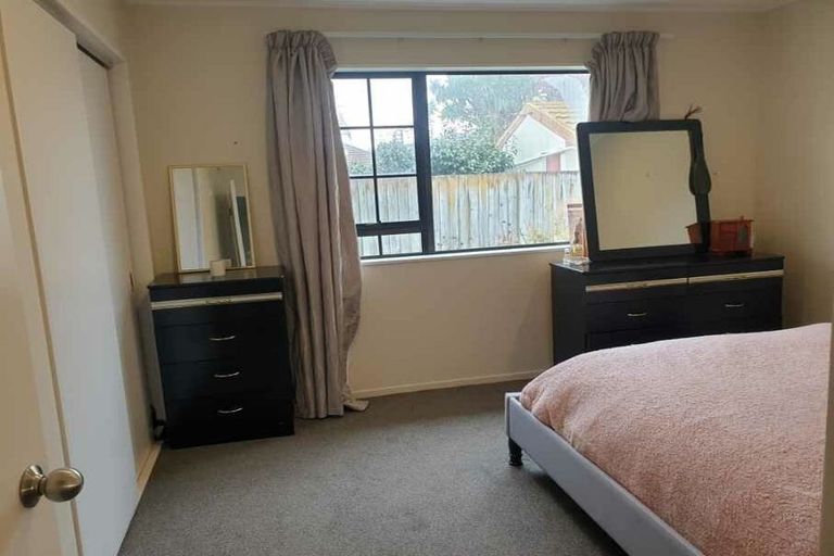 Photo of property in 50 Porutu Street, Fairfield, Lower Hutt, 5011