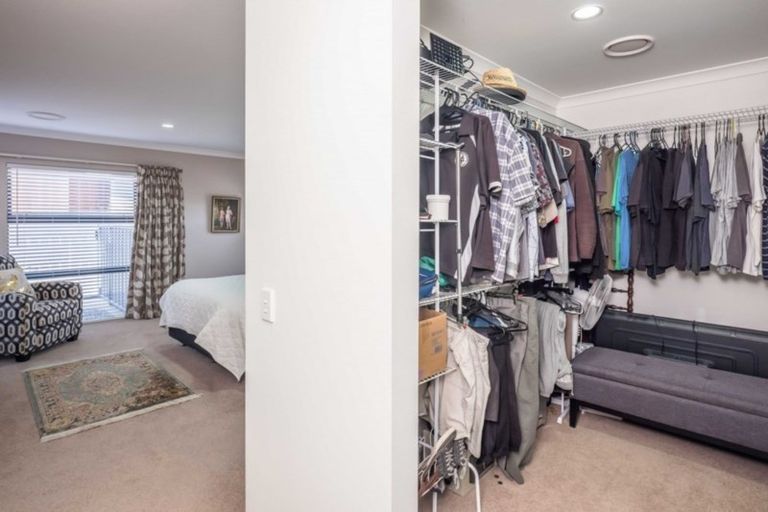 Photo of property in 10 Simpson Crescent, Raumati Beach, Paraparaumu, 5032