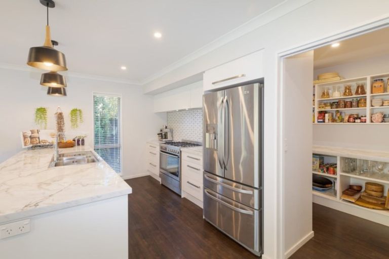 Photo of property in 16 Flaxgrove Place, Parklands, Christchurch, 8083