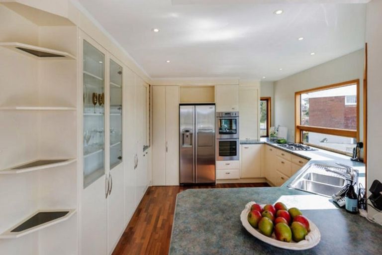 Photo of property in 121 Clovelly Road, Bucklands Beach, Auckland, 2012