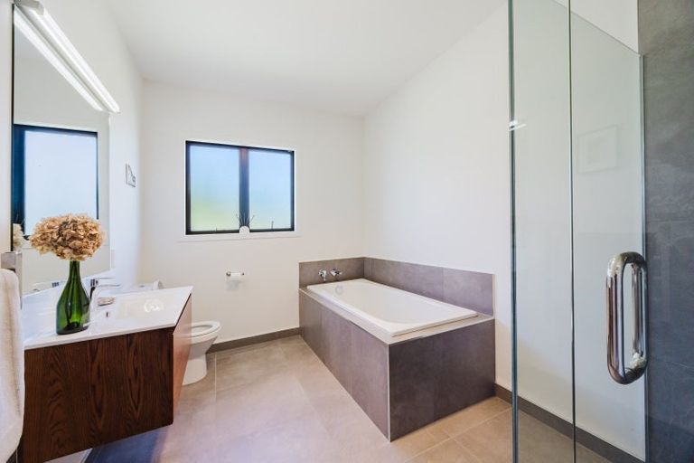 Photo of property in 22d Mangatarata Road, Waipukurau, 4285