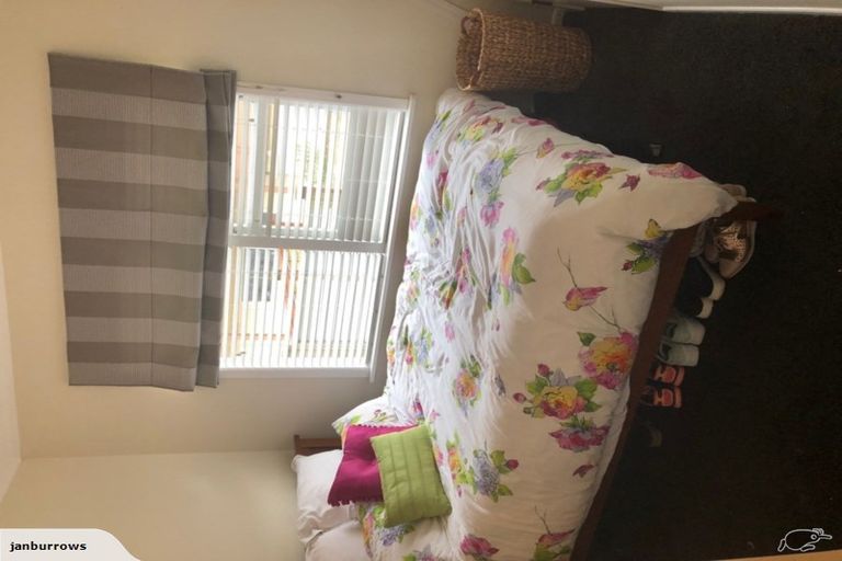 Photo of property in 1/53 Moore Street, Hillcrest, Auckland, 0627