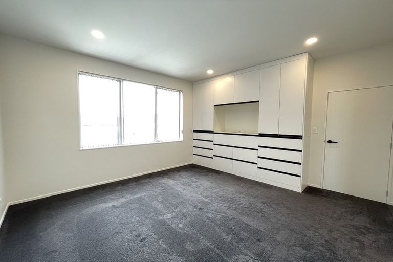 Photo of property in 36 Windlass Street, Long Bay, Auckland, 0630