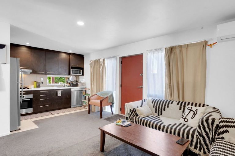 Photo of property in 18f Fifth Avenue, Enderley, Hamilton, 3214