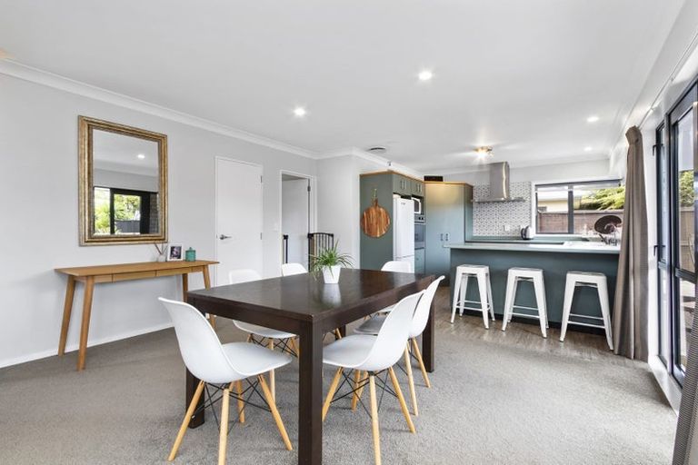 Photo of property in 5 Guildford Place, Rototuna North, Hamilton, 3210