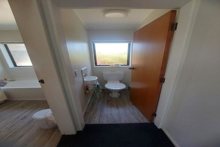 Photo of property in 25a Toru Road, Paraparaumu Beach, Paraparaumu, 5032