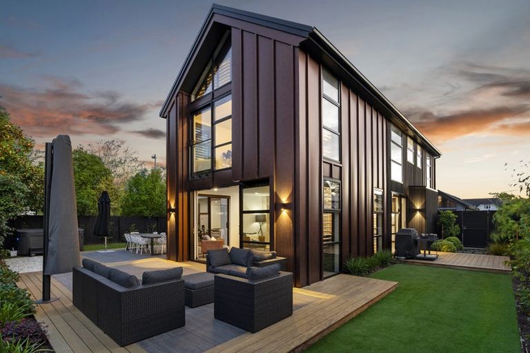 Photo of property in 20a Wroxton Terrace, Merivale, Christchurch, 8014