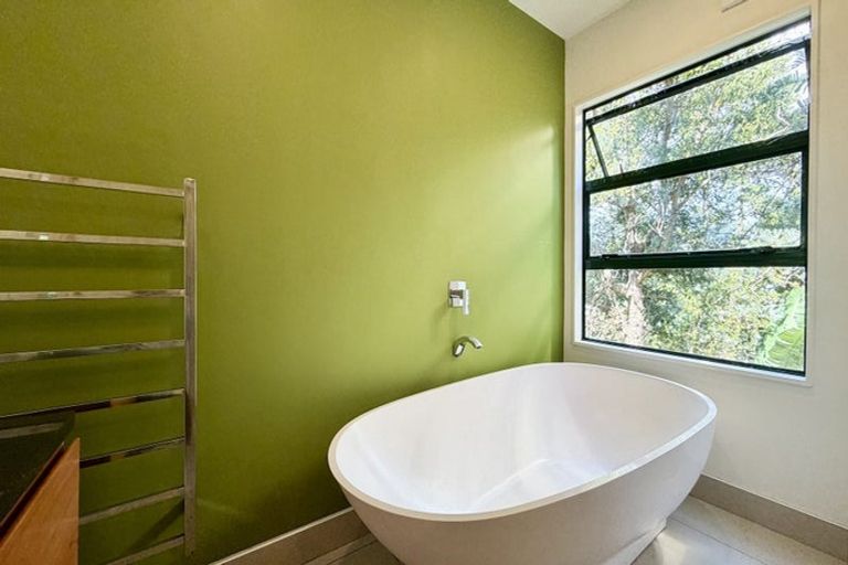 Photo of property in 107 Hadfield Street, Beach Haven, Auckland, 0626