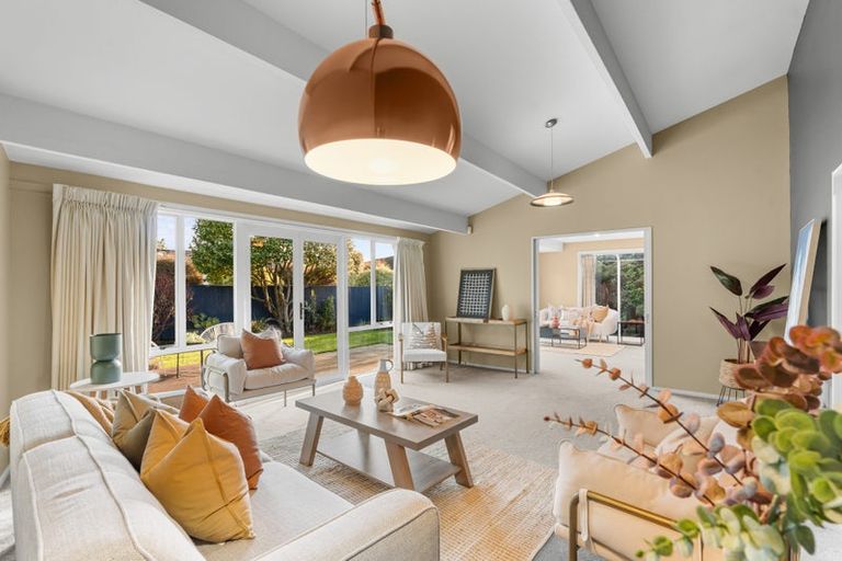 Photo of property in 20 Highfield Place, Avonhead, Christchurch, 8042