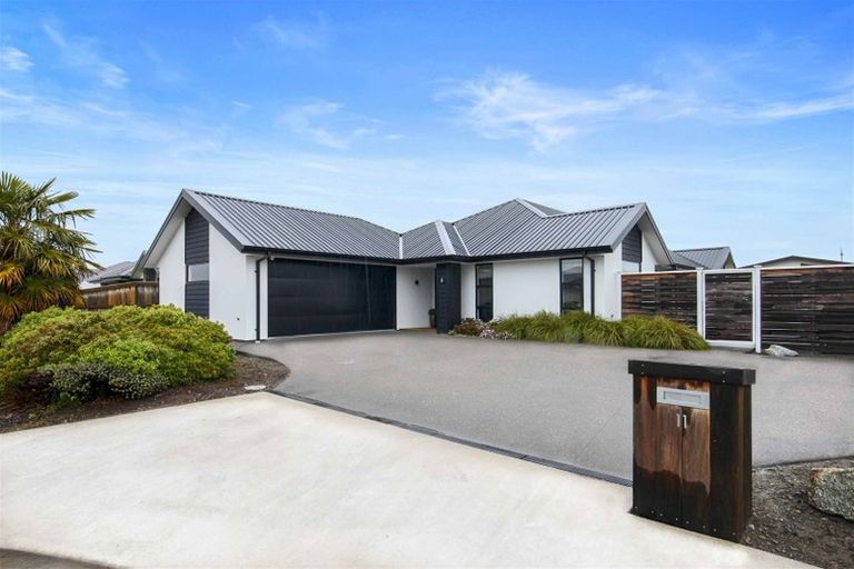 Photo of property in 11 Lilian Street, Kaiapoi, 7630