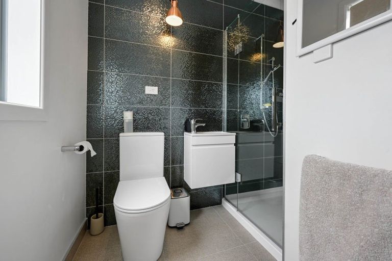 Photo of property in 5 Moemoea Place, Cambridge, 3434