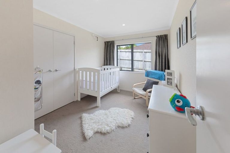 Photo of property in 77 Isabella Drive, Pukekohe, 2120