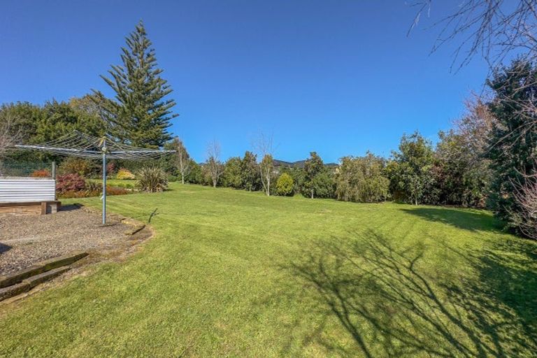 Photo of property in 11 Totara Place, Te Kauwhata, 3710