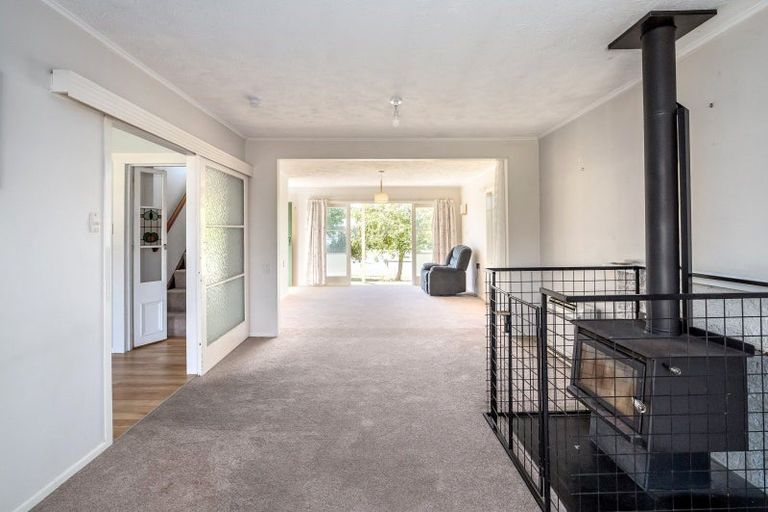 Photo of property in 27 Wavell Crescent, Lansdowne, Masterton, 5810