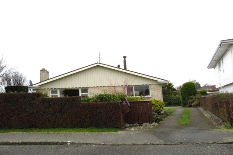 Photo of property in 16 Cruickshank Crescent, Rosedale, Invercargill, 9810
