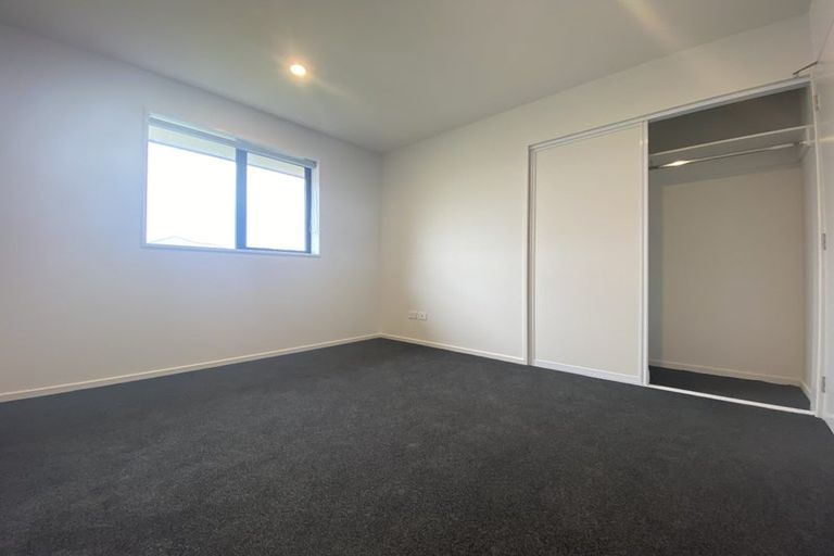 Photo of property in 17 Witte Street, Woodend, 7610