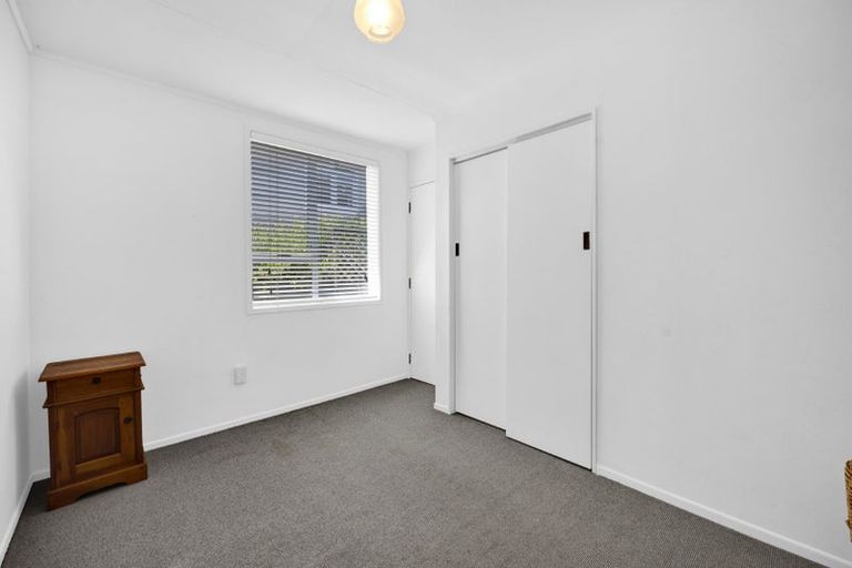 Photo of property in 44 Gilbert Street, New Plymouth, 4310
