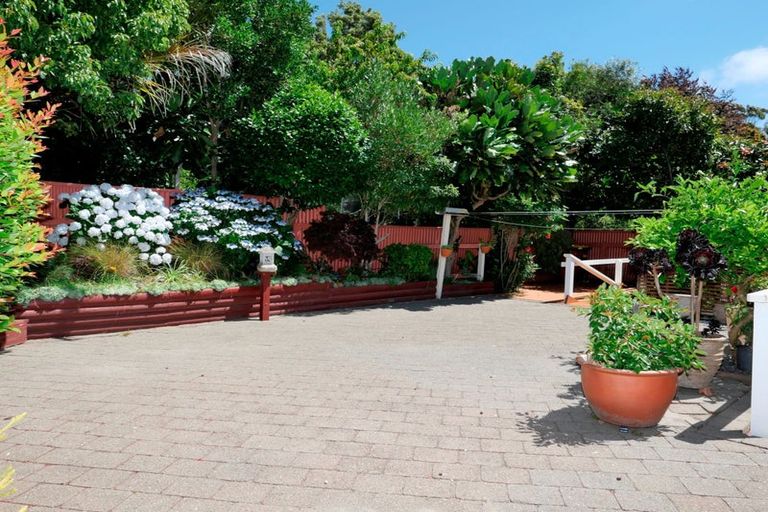 Photo of property in 27 Pitoitoi Street, Otaihanga, Paraparaumu, 5036