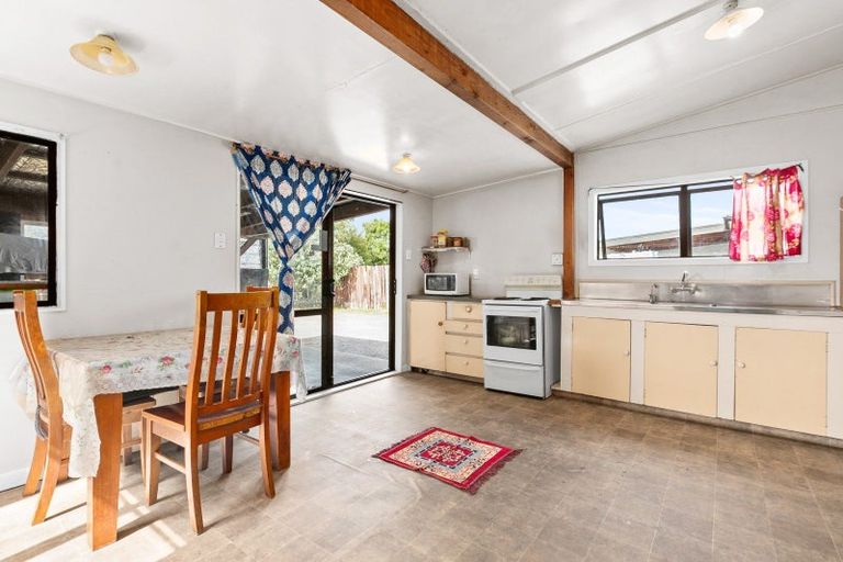 Photo of property in 1 Jellicoe Street, Waipukurau, 4200