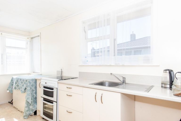 Photo of property in 10 Edison Street, Outer Kaiti, Gisborne, 4010