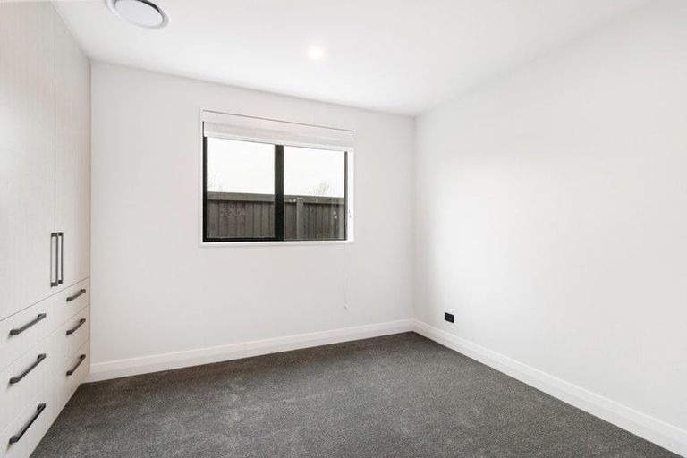 Photo of property in 8 Pipipi Lane, Halswell, Christchurch, 8025