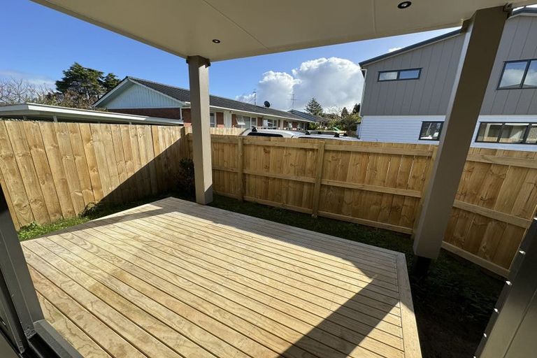Photo of property in 47b Northcote Road, Hillcrest, Auckland, 0627