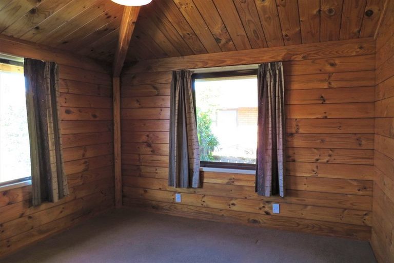 Photo of property in 114 Marina View Drive, West Harbour, Auckland, 0618