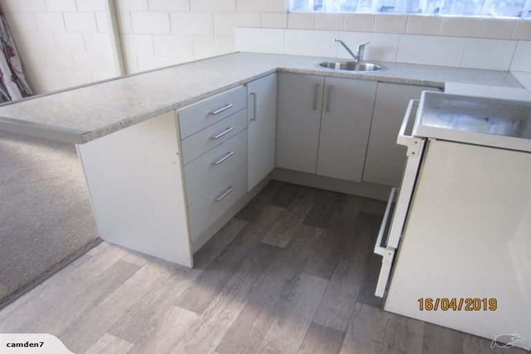 Photo of property in 1/112a Olliviers Road, Phillipstown, Christchurch, 8011