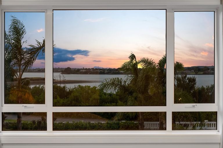 Photo of property in 13 Milano Boulevard, Karaka, Papakura, 2113