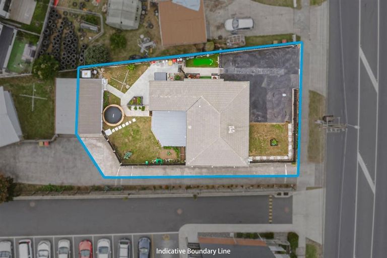 Photo of property in 111 Porchester Road, Papakura, 2110