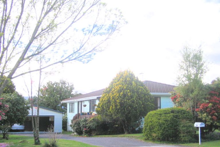 Photo of property in 8 Pharoah Place, Pomare, Rotorua, 3015