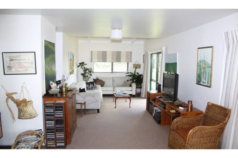 Photo of property in 31 Logan Cameron Road, Kauri, Kamo, 0185