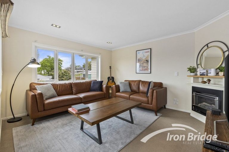 Photo of property in 129g Rangatira Road, Beach Haven, Auckland, 0626