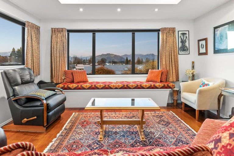 Photo of property in 29 Kelliher Drive, Wanaka, 9305