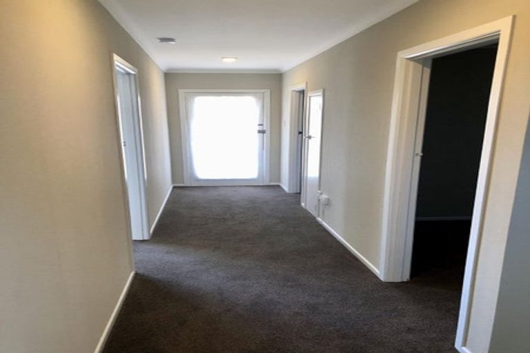 Photo of property in 35 Kettle Avenue, Awapuni, Palmerston North, 4412