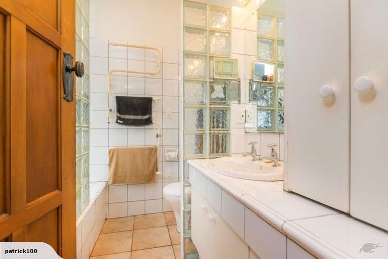 Photo of property in 2/6 Sarawia Street, Newmarket, Auckland, 1052