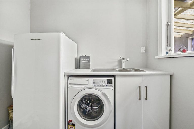 Photo of property in 14 Rata Street, Levin, 5510