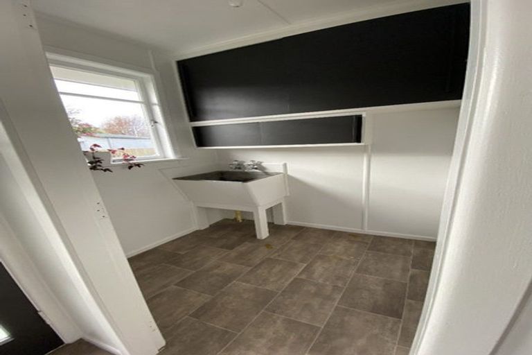 Photo of property in 16 Wavell Crescent, Lansdowne, Masterton, 5810