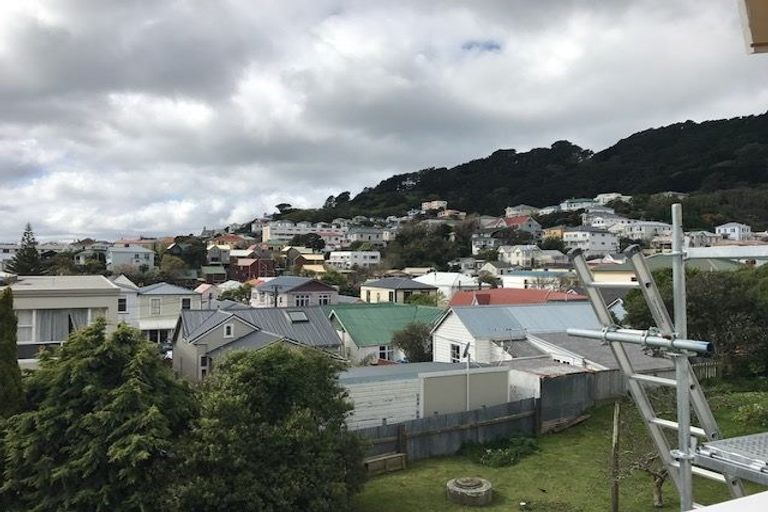Photo of property in 57 Pirie Street, Mount Victoria, Wellington, 6011