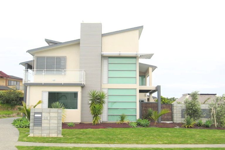 Photo of property in 26 Compass Way, Half Moon Bay, Auckland, 2012