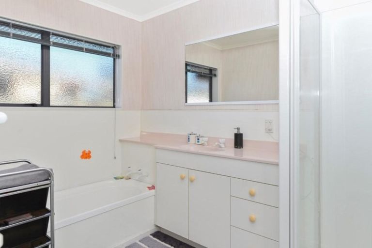 Photo of property in 3 Westminster Drive, Owhata, Rotorua, 3010