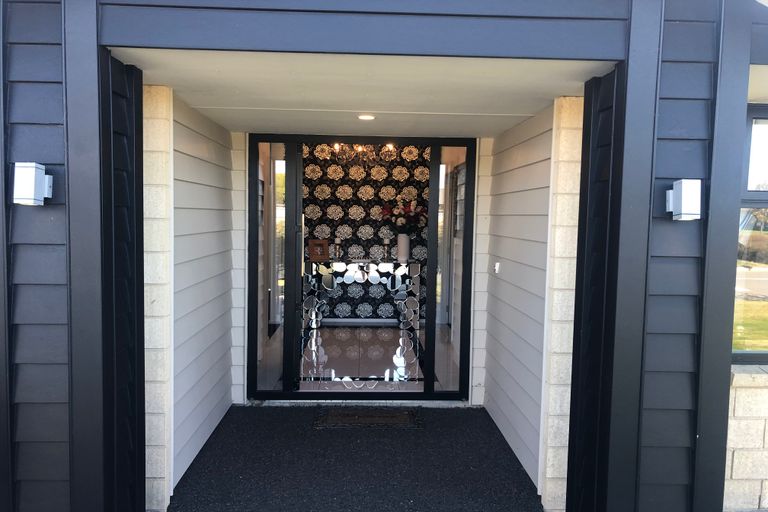 Photo of property in 37 Te Korari Street, Marshland, Christchurch, 8083