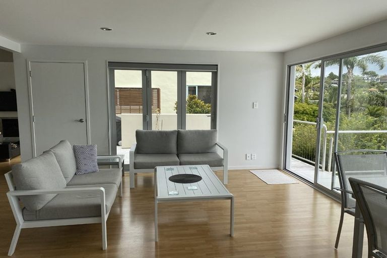 Photo of property in 51 Churchill Road, Murrays Bay, Auckland, 0630