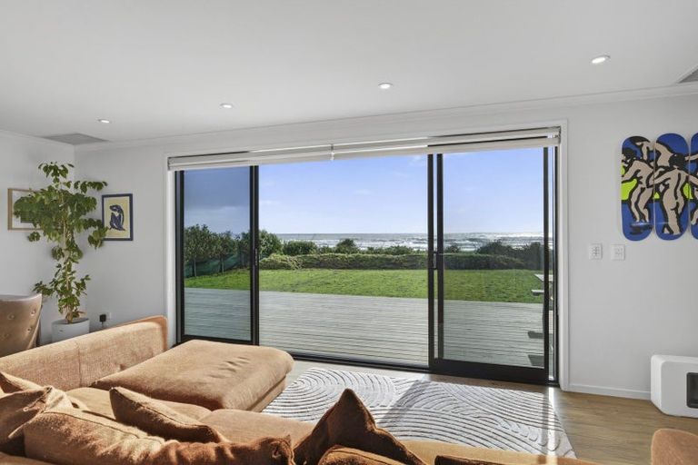 Photo of property in 428 Coast Road, Warea, New Plymouth, 4381