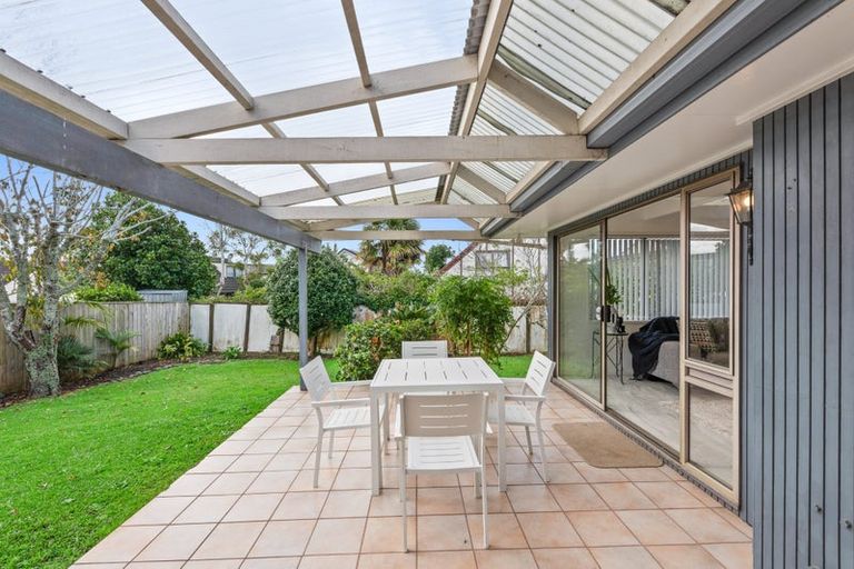 Photo of property in 8 Rapallo Place, Farm Cove, Auckland, 2012