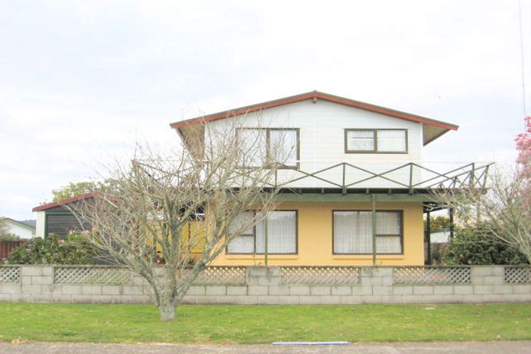 Photo of property in 18 Jackman Avenue, Whitianga, 3510