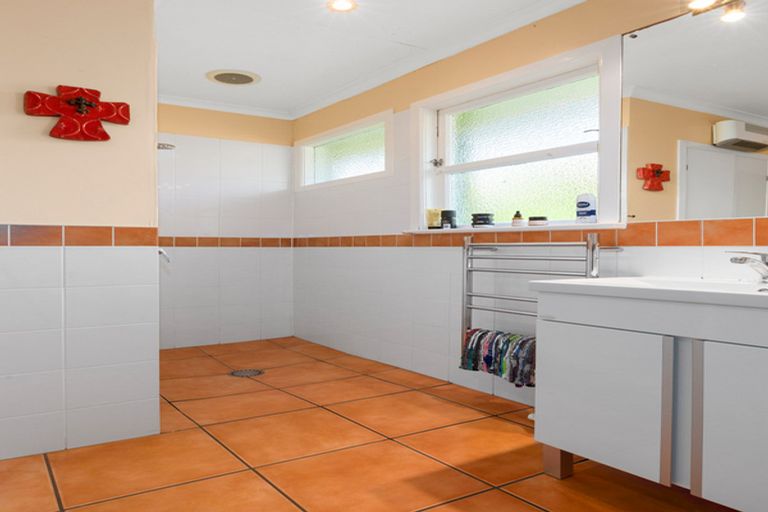 Photo of property in 110 Doon Street, Waverley, Dunedin, 9013