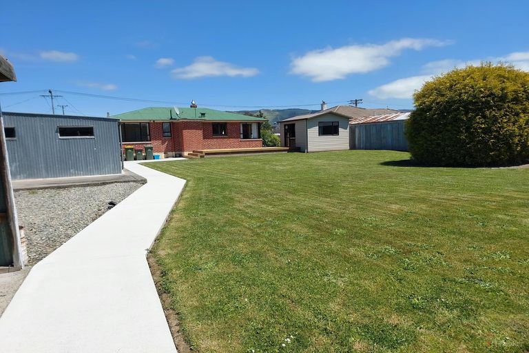 Photo of property in 11 Rugby Street, Waimate, 7924
