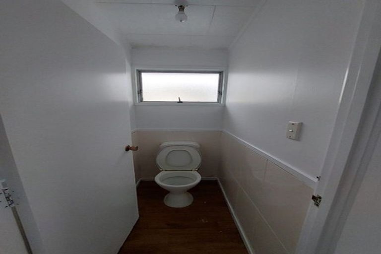 Photo of property in 60 Alabaster Drive, Papatoetoe, Auckland, 2025