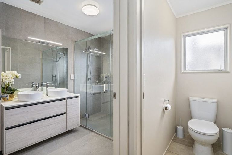 Photo of property in 19 Carina Way, Whitianga, 3510